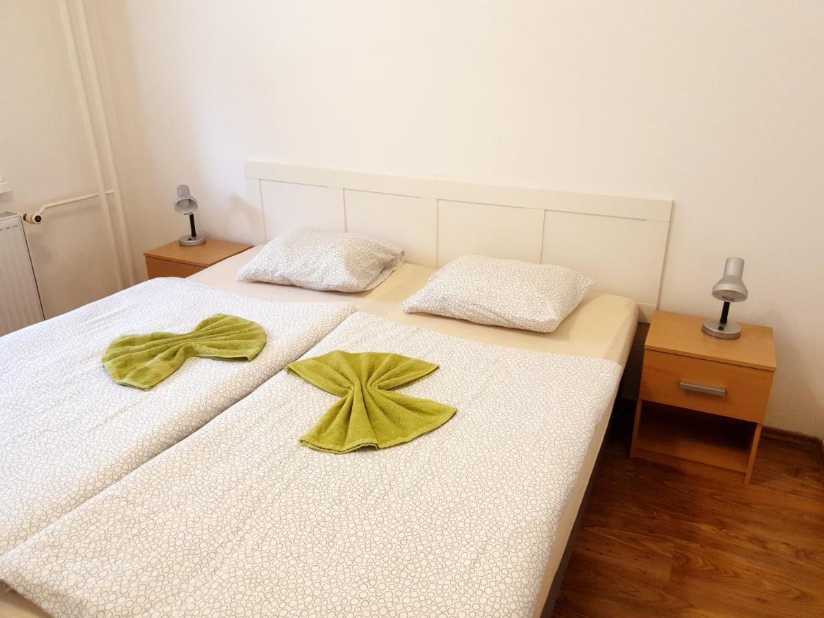 Apartman Bystrica City & Parking Banská Bystrica Eksteriør billede